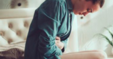 Cólicas menstruais: causa e sugestões para as gerir